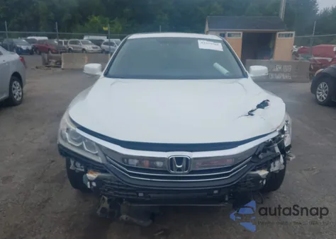 2017 Honda Accord Ex z USA, uszkodzony, nr VIN 1HGCR2F77HA035659